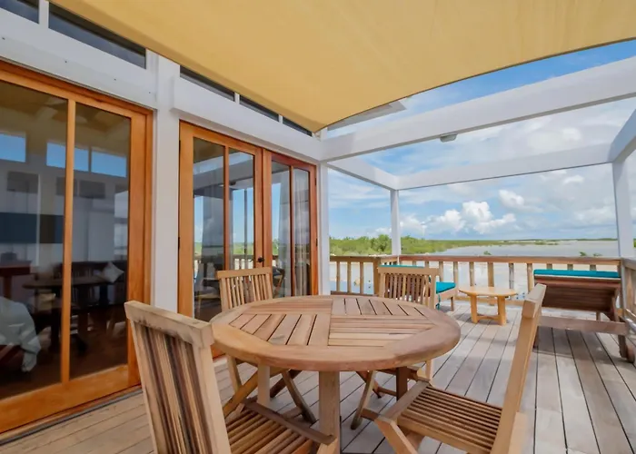Aruna & Villas Hotel San Pedro (Ambergris Caye)