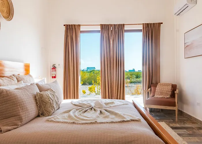 Hotel Aruna & Villas 4*