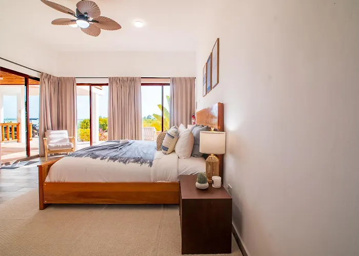 Hotel Aruna & Villas San Pedro (Ambergris Caye)