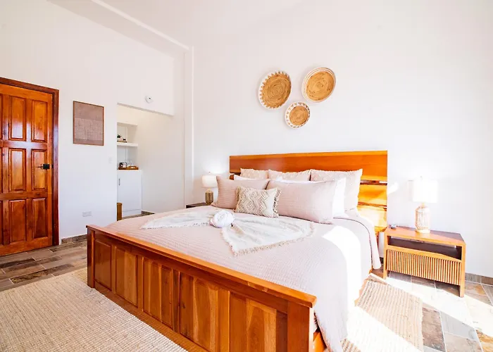Aruna & Villas Hotel 4*